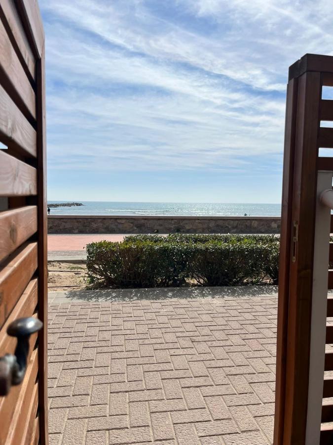 Casa En Primera Linea De Playa Puçol Eksteriør billede